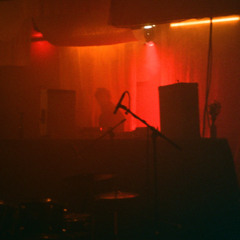 Outsiders: kinetic w/ Dj wiggles & Daksh @ Kiosk Radio 04.12.2025