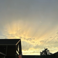 In the house (house/techno mix)