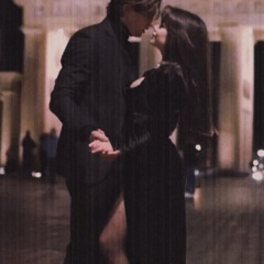 في وحدة تمللي بظهرك❤️🎼