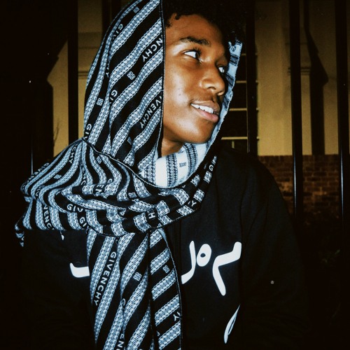 WHY feat. Iayze (prod. maxmadethebeat)