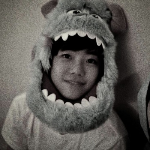 Serious Bacon - พี่ ๆ ตัดแว่นให้หน่อย