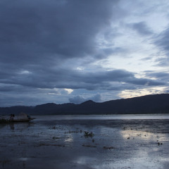 အင်းလေးမှာရွာတဲ့မိုး - (မေဆွိ)