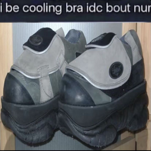 dracula (@picknroll)