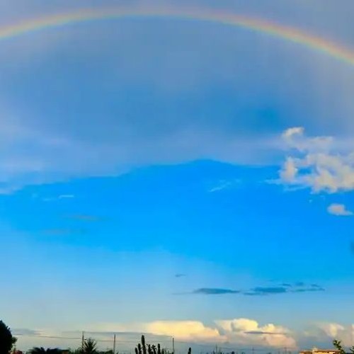 虹 by カンベアキコ