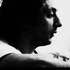 I quess all the time i feel like im kinda trapped