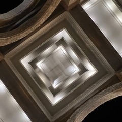 le music body electronic