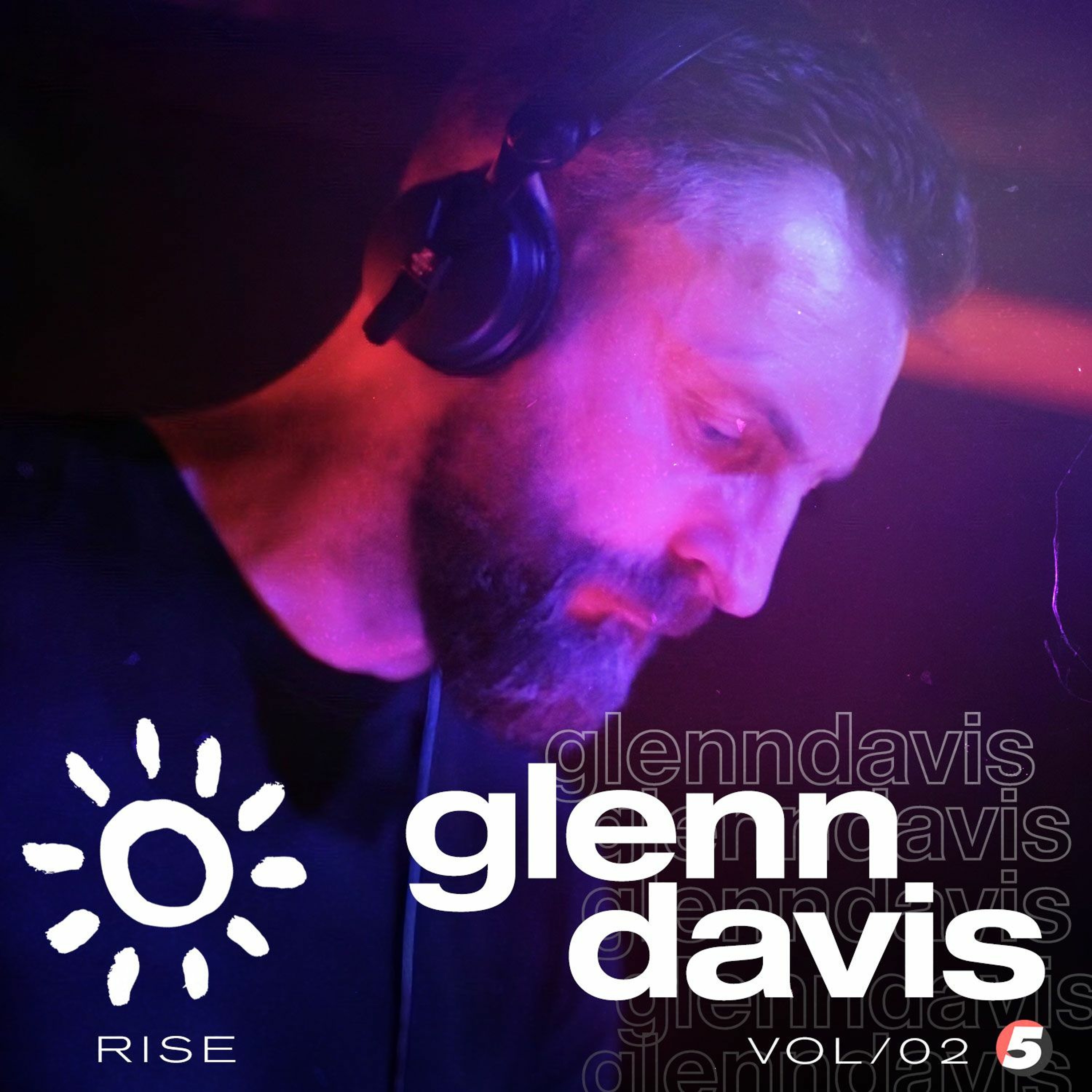 5 Magazine DJ Mixes, Podcasts and Free House Music