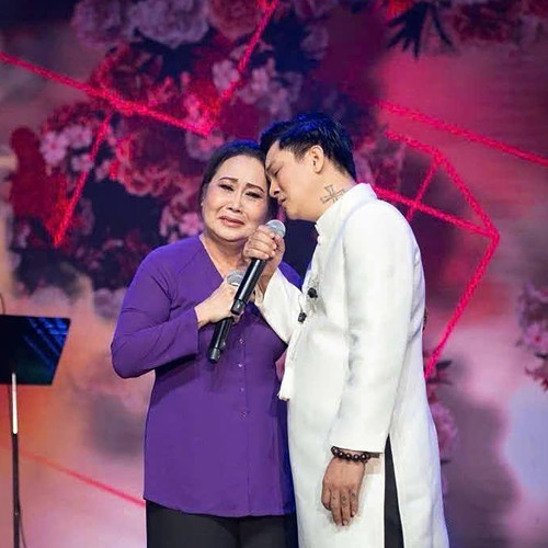 Tân Cổ Má Thương Con Hoài