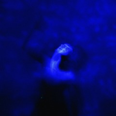 Julián Dysart - Man Down