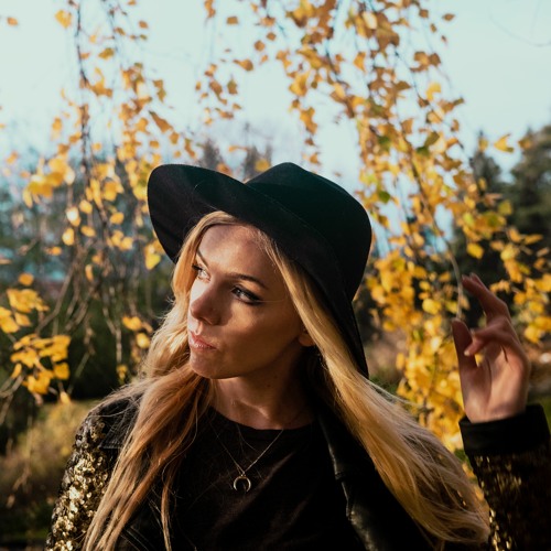 Broken-hearted Line (Acoustic Version)