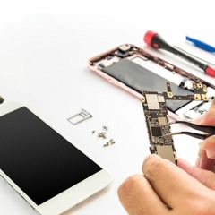Top Reasons to Approach Professionals for Prompt Mobile Phone Repairs