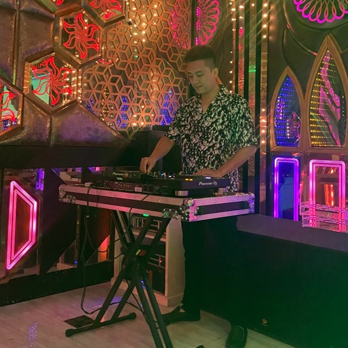 Wonderland - Cuong Mix ( A Dat )