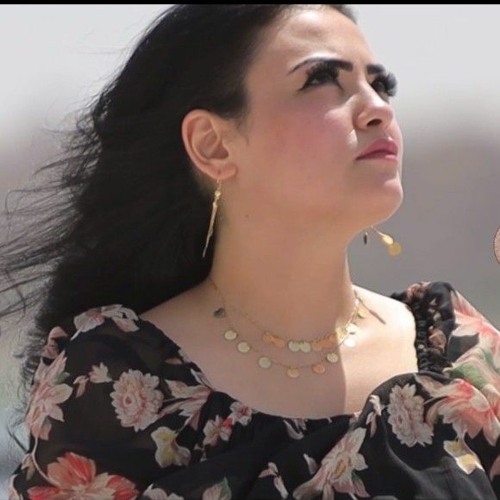 عندى ايمان /كلمات ولحن وأداء المرنمه نورا مرزوق
