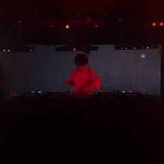 SKOFI SET @ CONTRAST | Grelle Forelle <><