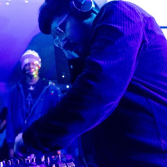 STRAIGHT FORM THE SE