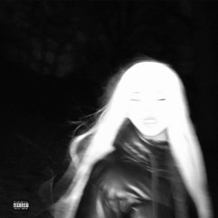 essxntials_celina_prod.tonycomputerlove