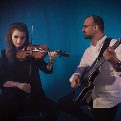 Ionela Preda & Serban Matei - Santo, Santo (Violin & Guitar Cover - Gloria Estefan)