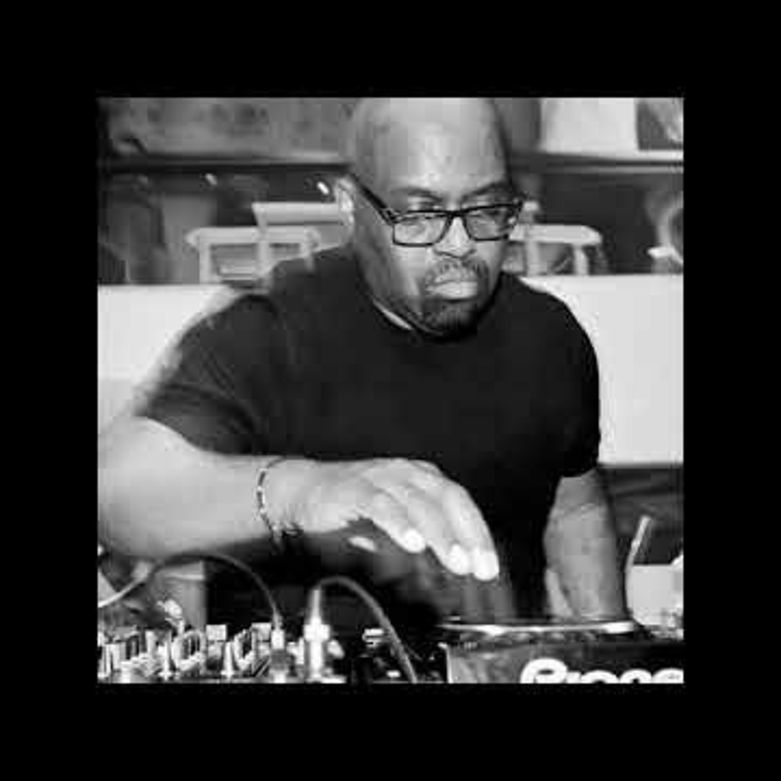 Frankie Knuckles - Live at the Ministry of Sound, 1992 (HOT 97 WQHT 5/16/92) episode artwork