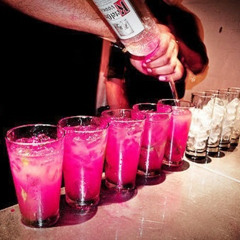 cellphone @1baags @jethigh2k88