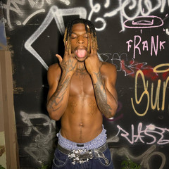 ‘HOLDING ON' Donny Thrax (@Sam AVRY)