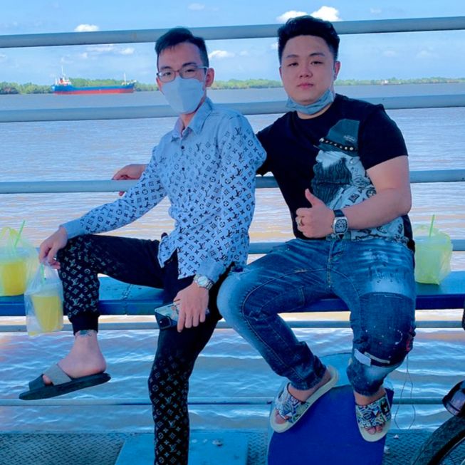 אראפקאפיע EM LÀ VŨ TRỤ TRONG ANH - LỘC LV Ft Gia Minh Thiên.WAV