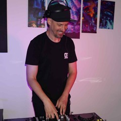 Pascal Beyer - Hardtechno_Schranz Mix - Dusty Electronic Podcast 001