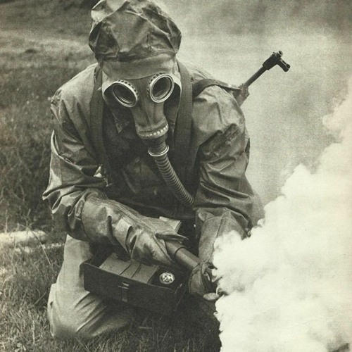 Pyton23 - Chemical Warfare