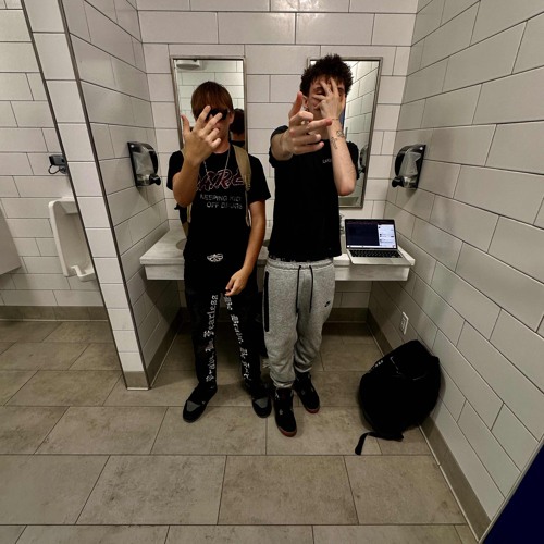 roll up (ft. slashxo)