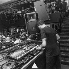 Voltage Controlled - I Love  Underclub (Original Mix)