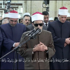 برواية الإمام روح عن الإمام يعقوب الحضرمي، الشيخ/ محمد أحمد حسن، يتلو ماتيسر من سورة يونس، في صلاة العشاء بالجامع الأزهر