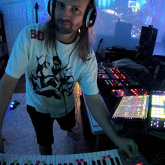 Live Studio Jam  (12.04.25)