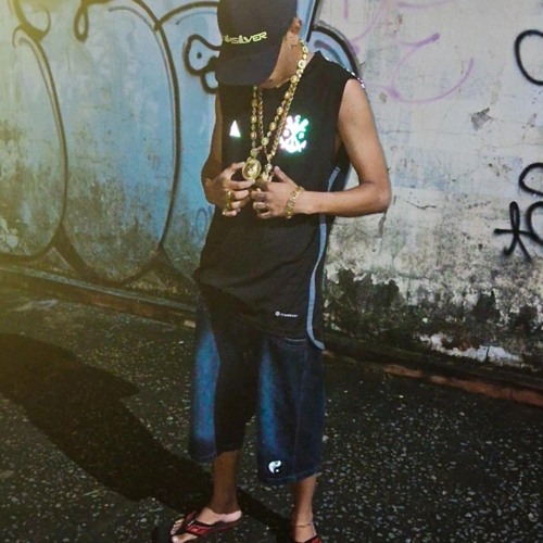 Mc Kaverinha e Mc Kadu - BANDIDO BOM