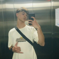 É Golpe Em Cima De Golpe