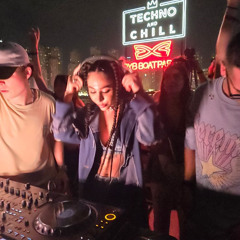 dxb boat party x techno & chill