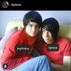 #SKATINGHOMEFROMSCHOOL (w/ fridvy)