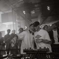 Sozef B2B Mat Gusty | Thuishaven Paasweekender 2025