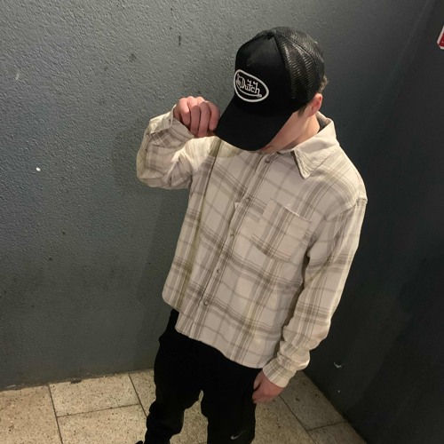 Noodah05 - Around Me