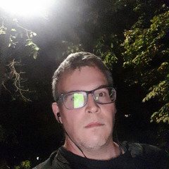 Hard Even - Evening walk in the dark