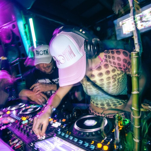 Licious - LIVE RECORDING 🔴 Twisted Frequency New Years Countdown Set 🎆