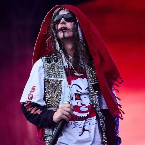 FLEXING & FINESSING - Bladee