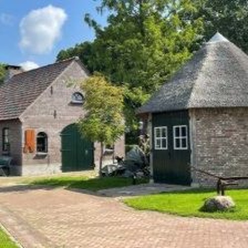 Piet Van Casteren – Oogstdag Van Buurderij De Lage Hof