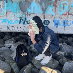 glizzxen - money hungry [prod: hitec] [@djgren8de exclusive]