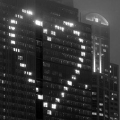 وش شعور المرايا كل ما شافتك 🥺؟؟