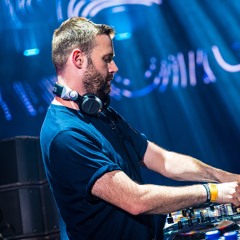 Paul Thomas Presents UV Radio 133