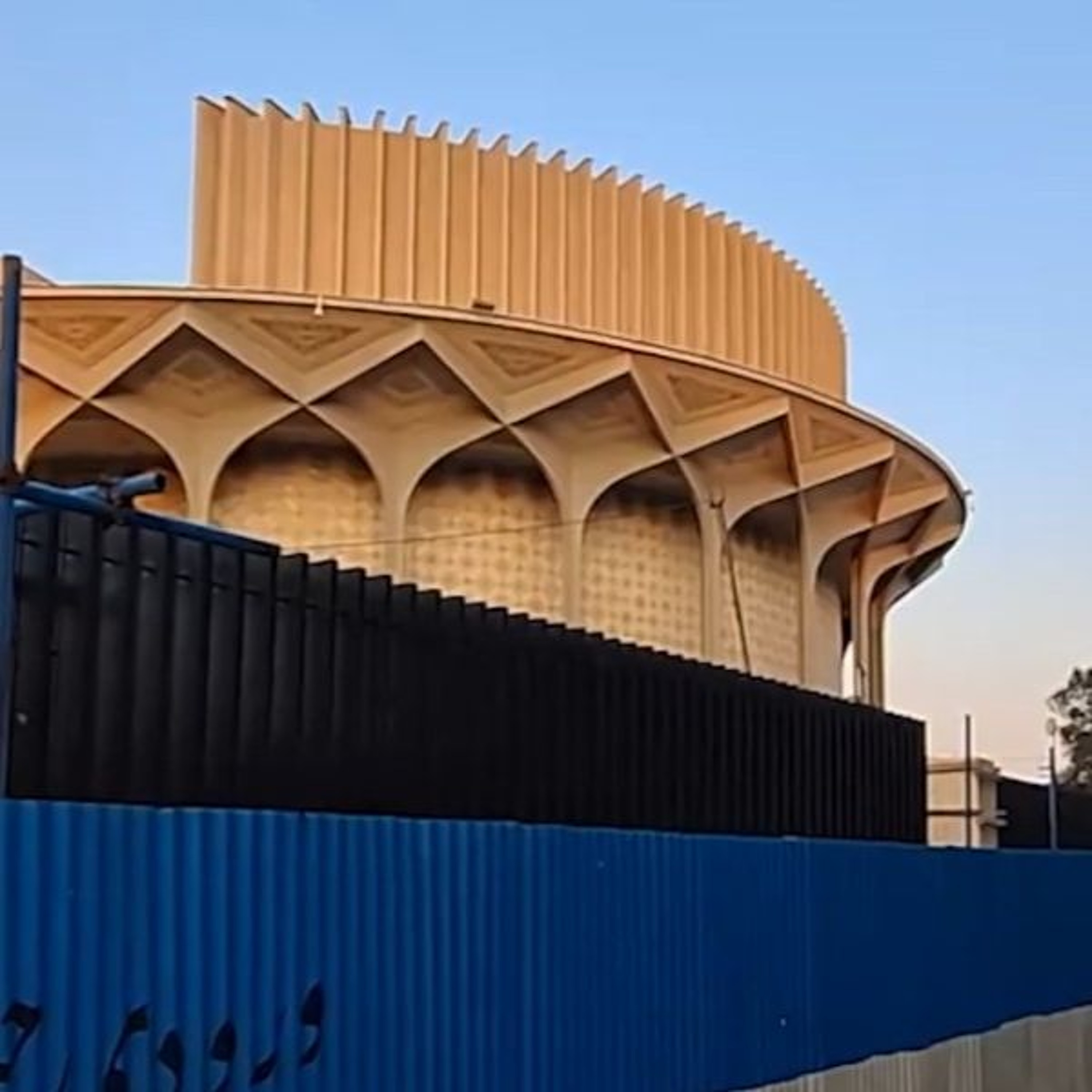 صفحه یک سه شنبه 27 آبان 1404