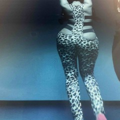 Nicki Minaj - Beez in the TRAP (unknown.nowhere rmx)