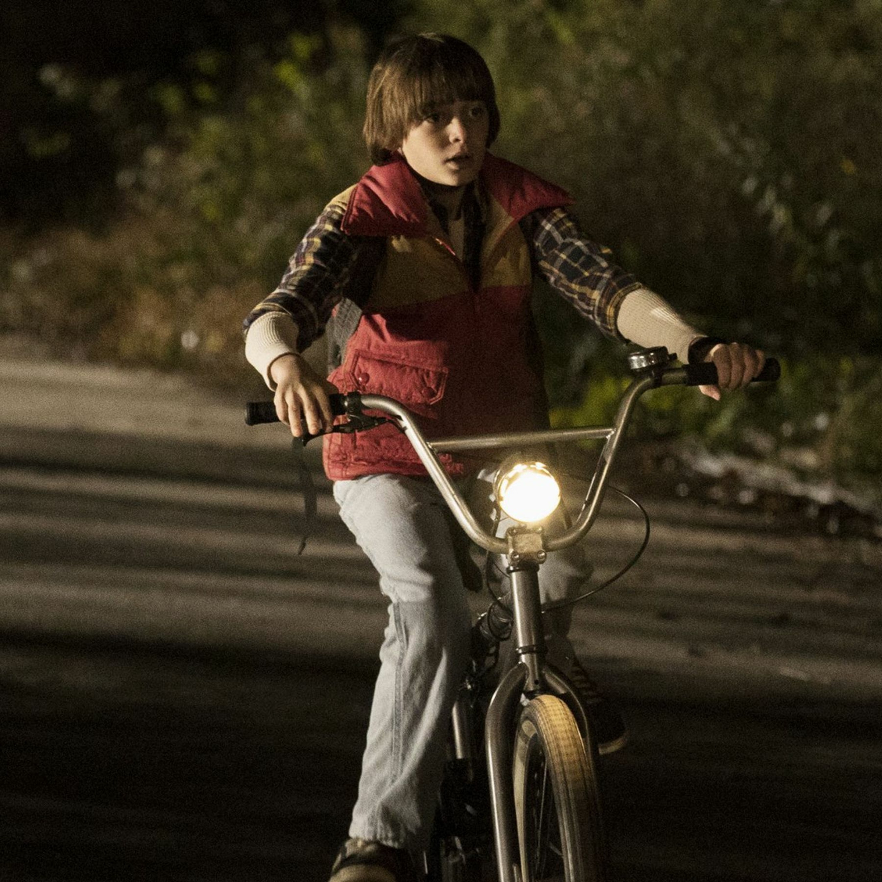 Stranger Things 2 episode artwork