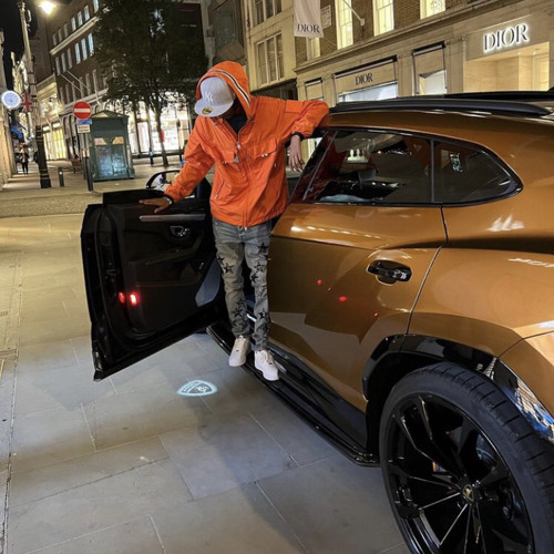 Hzino - Double Back (EXCLUSIVE)