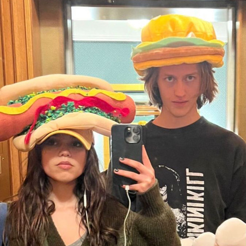 Stream bloody mary (edit audio) by mamachaeilo Listen online for free