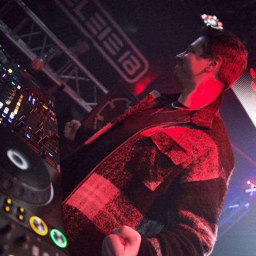 Stereo Faces Volume X Contest Set